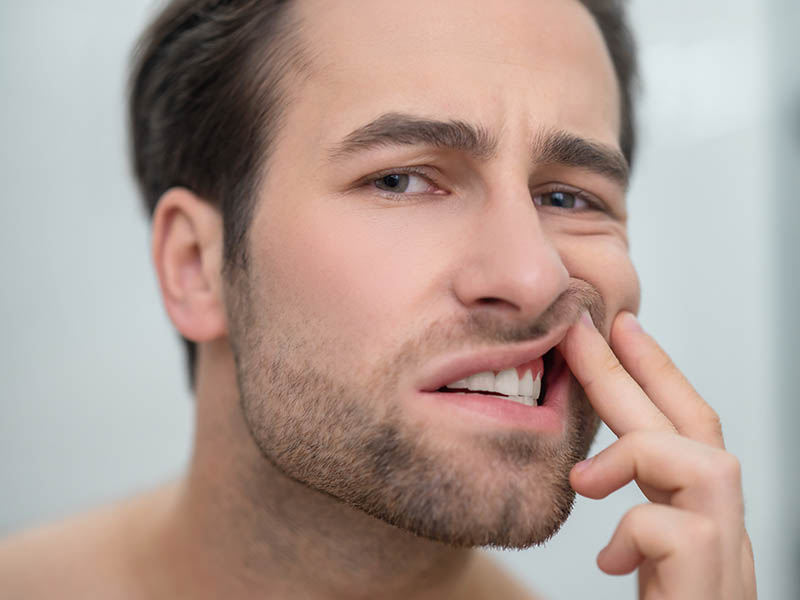 Gengivite: cause e cure del sanguinamento delle gengive